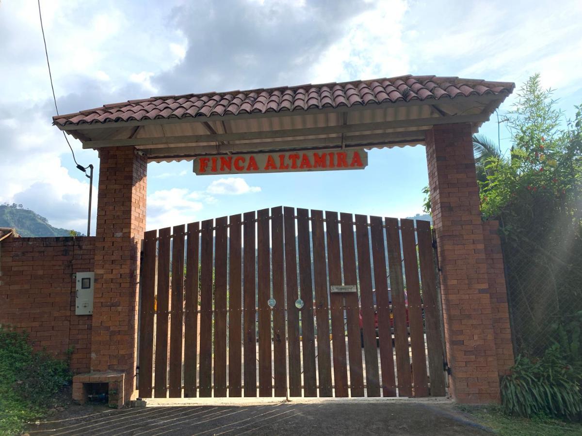 Finca Altamira La Vega  Exterior photo